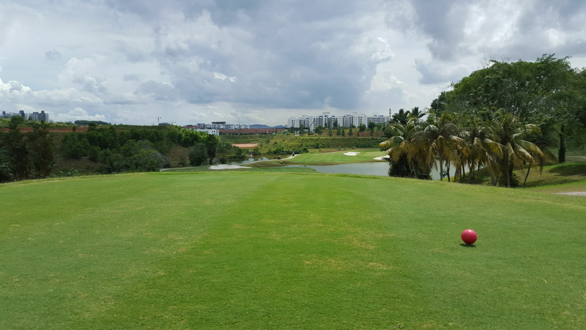 ג'והור בהרו Austin Heights Golf & Hotel Resort מראה חיצוני תמונה